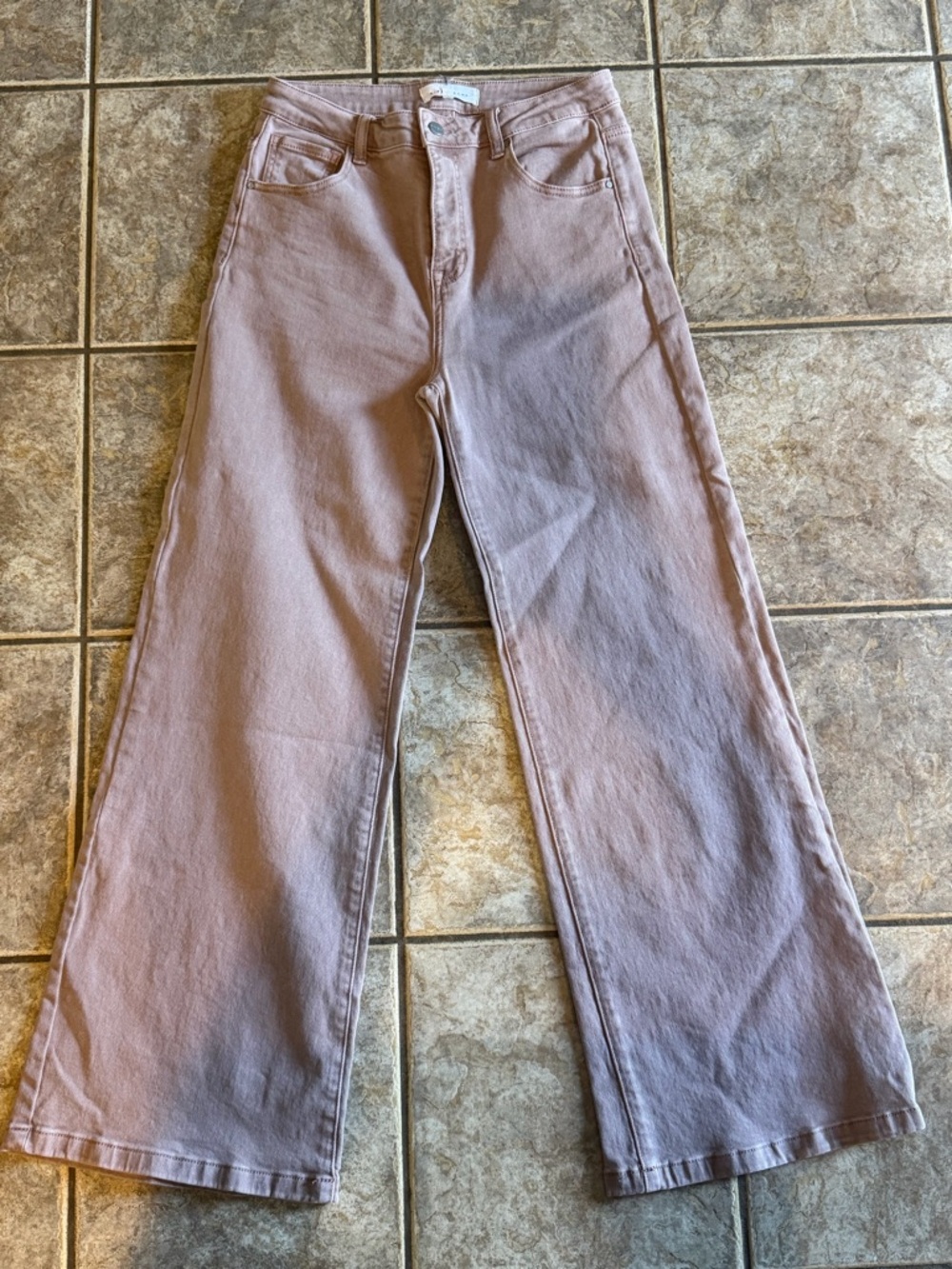 Risen High-Rise Wide Leg Women's Jeans in Dusty Mauve size 11